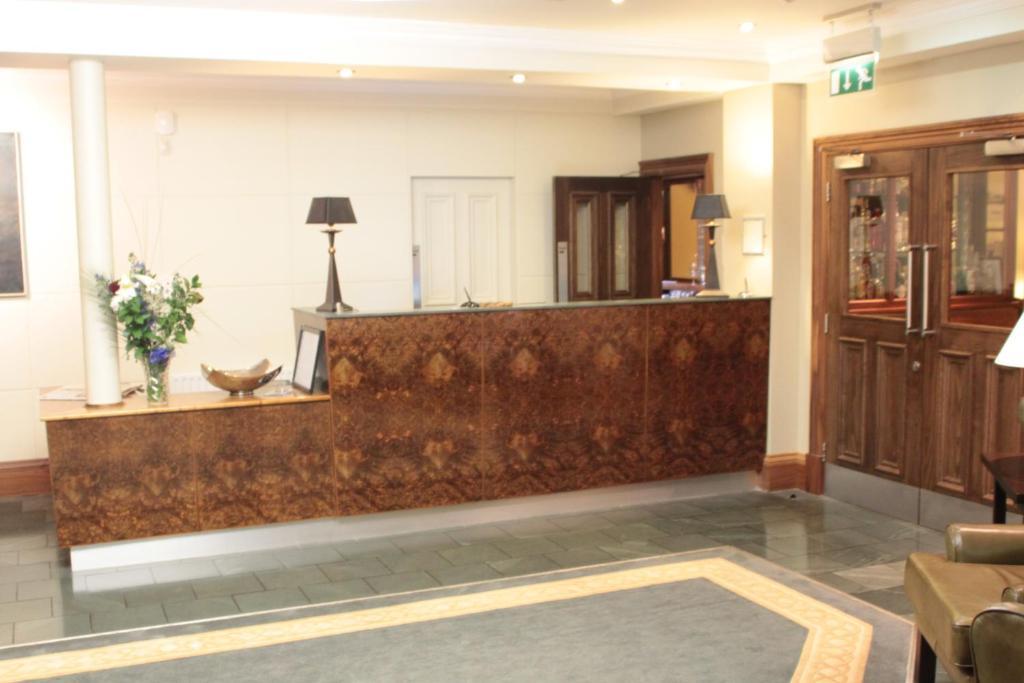 Vaughan Lodge Hotel Lahinch Exterior foto