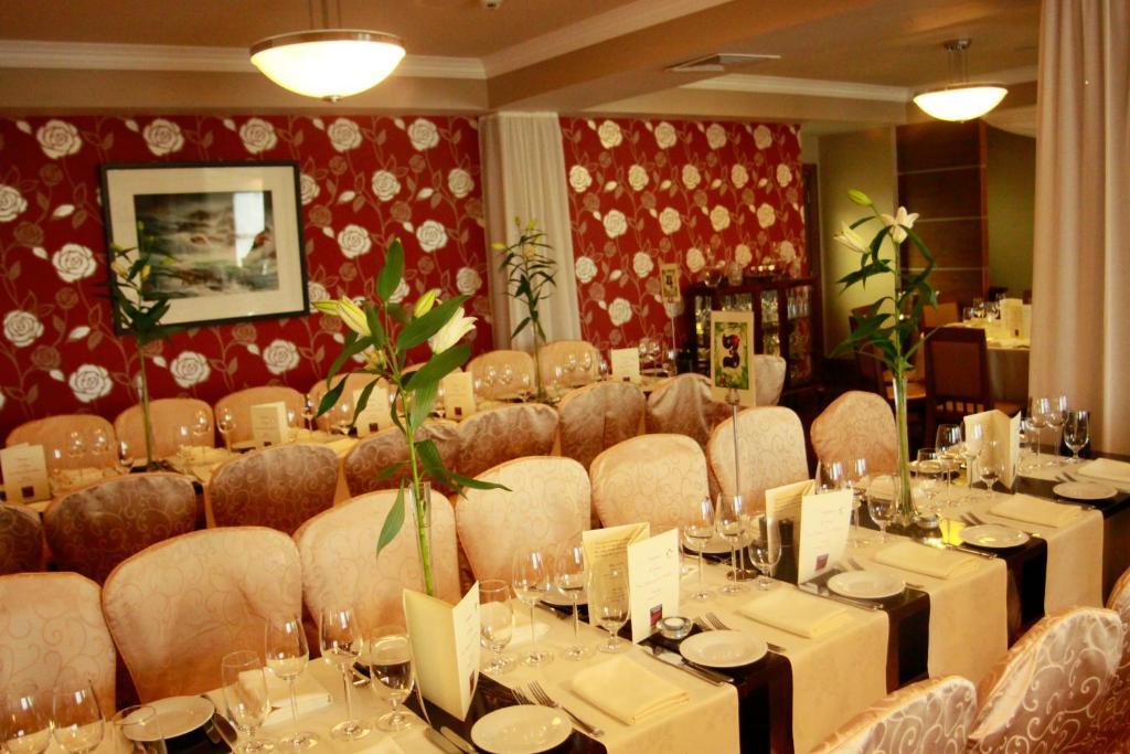 Vaughan Lodge Hotel Lahinch Exterior foto